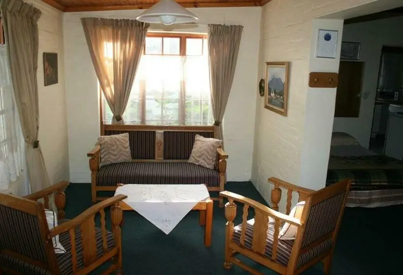 コンフォートトリプルルーム, Haus Barbara Guest House