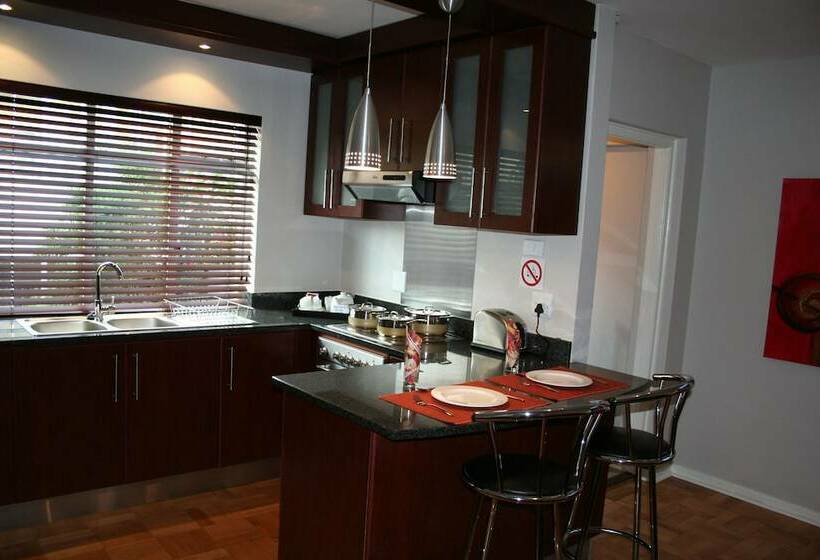 דירת חדר, 10 On Cape Self Catering Apartments