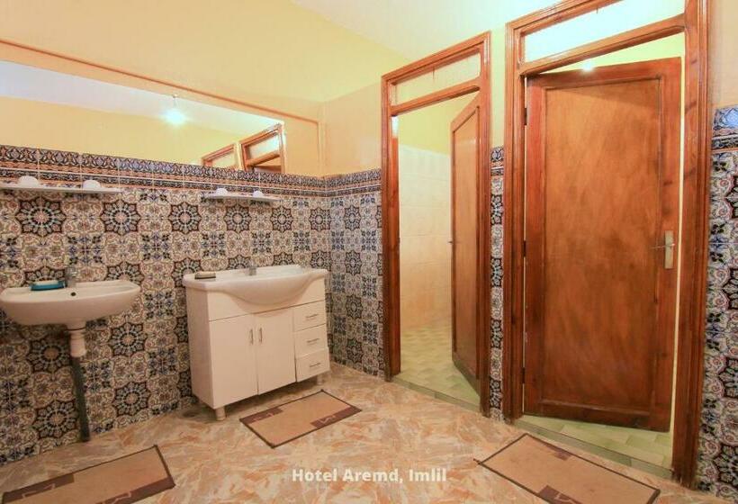 Economy Quadruple Room, Dar Imperial Aremd