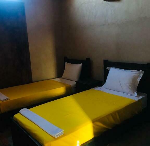 اتاق استاندارد, Kasbah Ennakb