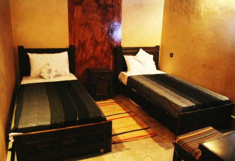 اتاق استاندارد, Kasbah Ennakb