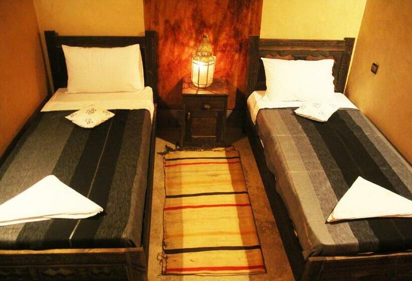 اتاق استاندارد, Kasbah Ennakb