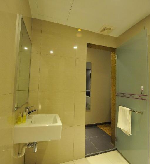 חדר דלוקס, Milano