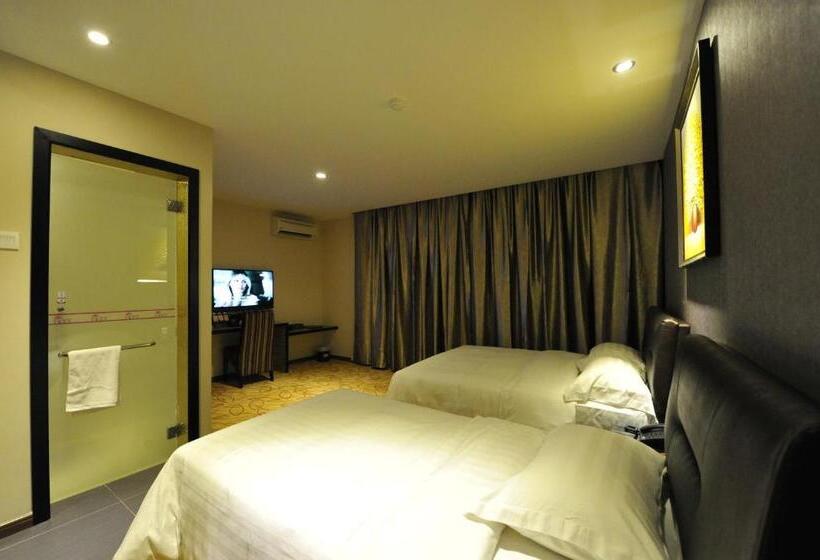 חדר משפחתי דלוקס, Milano