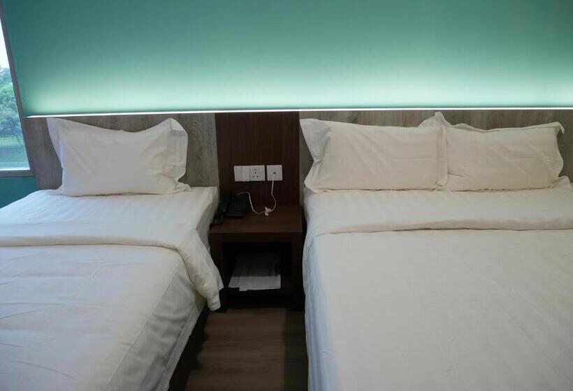 חדר משפחתי דלוקס, Pantai Regal City