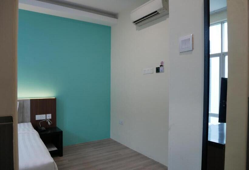 带大床的标准间, Pantai Regal City