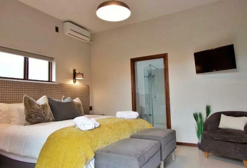 Sviitti Puutarhanäkymä, Shaloha Guesthouse On Supertubes