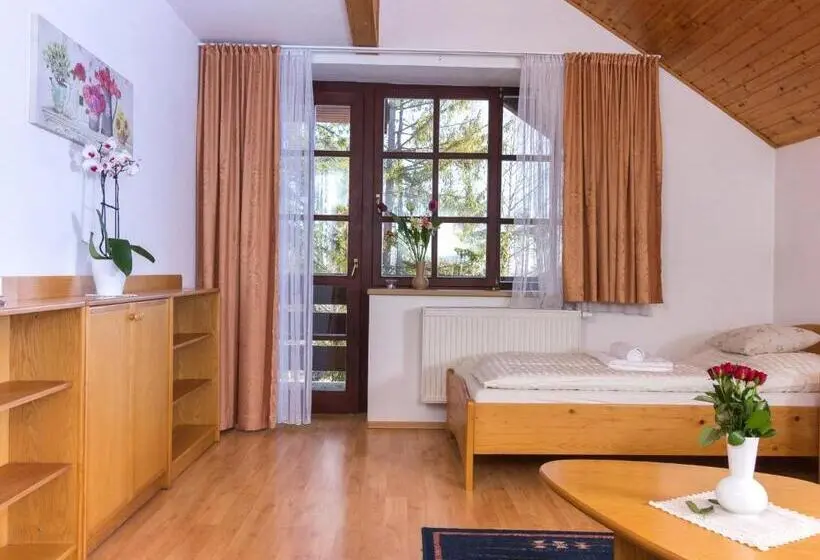 Sviitti, Villa Tatry Stola