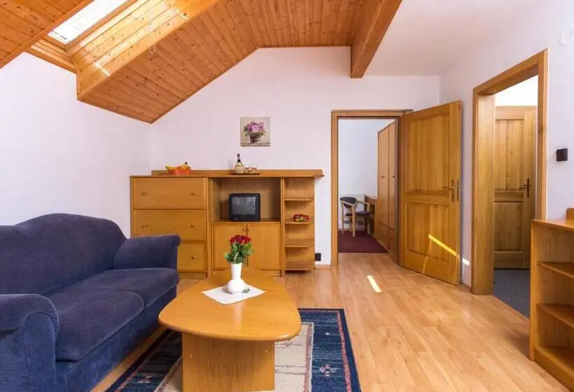 Sviitti, Villa Tatry Stola