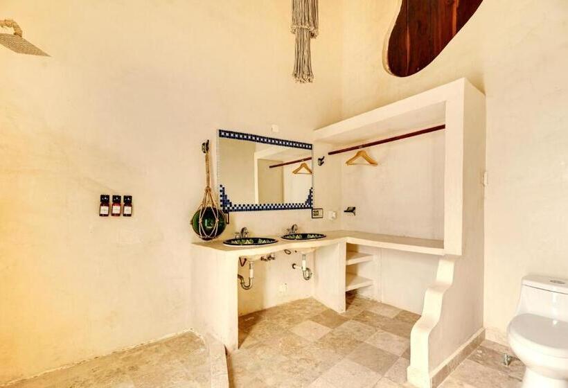 מיטת קינג בסוויטה, Alquimia Hotel Boutique