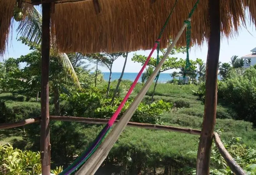 バルコニー付きスタンダードルーム, Rancho Sakol