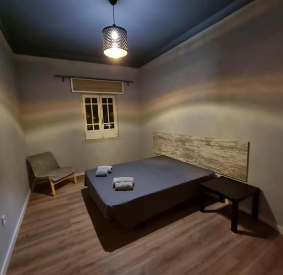 חדר סטנדרט חדר אמבטיה משותף, Hostel Da Estação