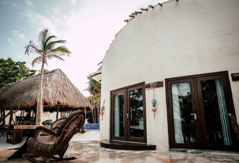 מיטת קינג בסוויטה, Alquimia Hotel Boutique