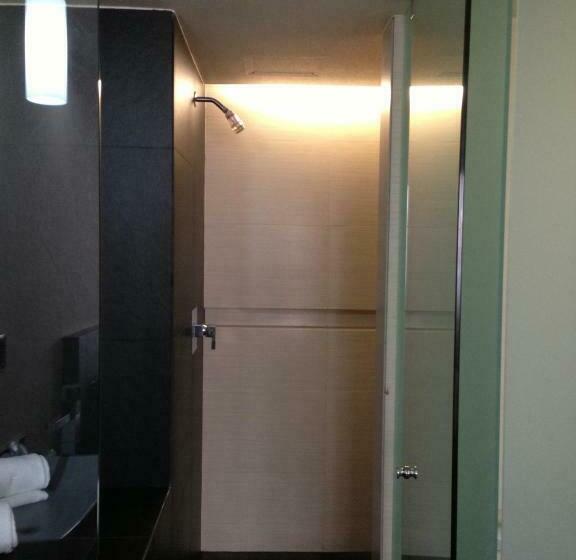 Büyük Çift Kişilik Yataklı Standart Oda, Amazonas