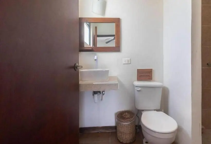 Perhehuone, Boutique Pachamama