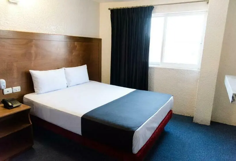 Comfort Kolmen Hengen Huone, Central Irapuato Hotel En Irapuato