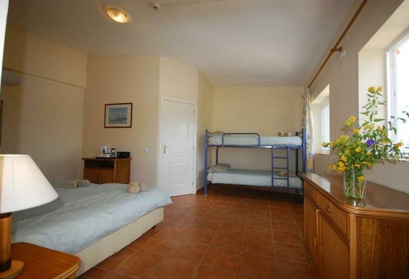 패밀리 룸, Centre Algarve