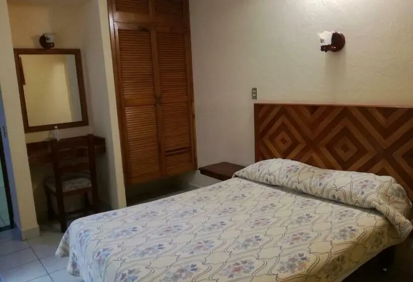 デラックスルーム, Citlalli Xalapa