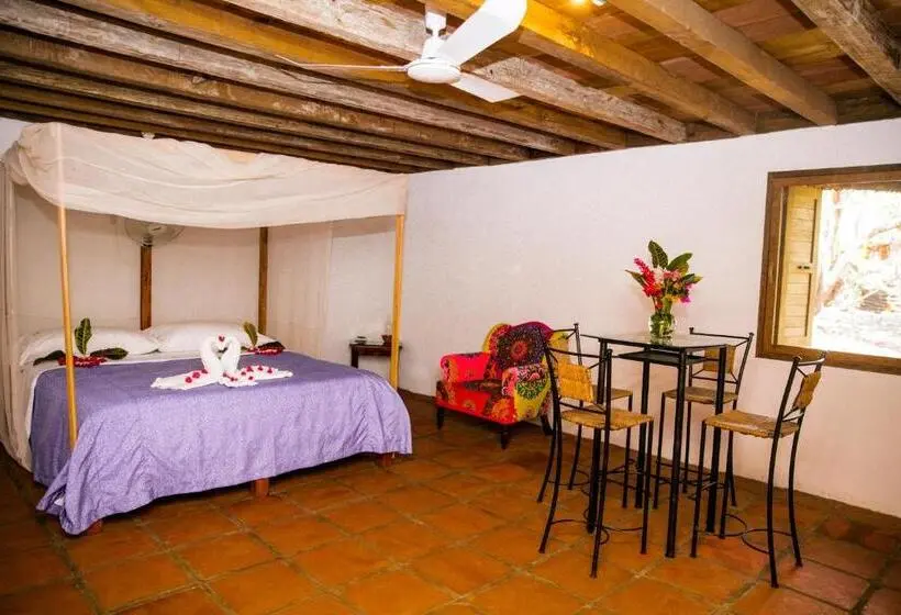 Economy Quadruple Room, El Copal