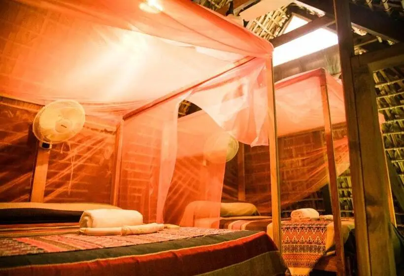 Economy Quadruple Room, El Copal