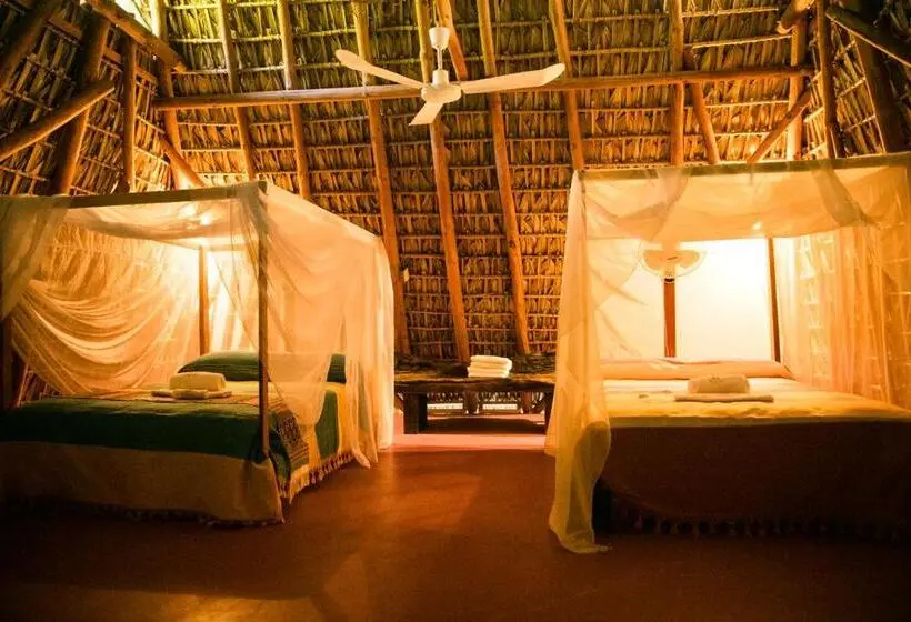 Economy Quadruple Room, El Copal