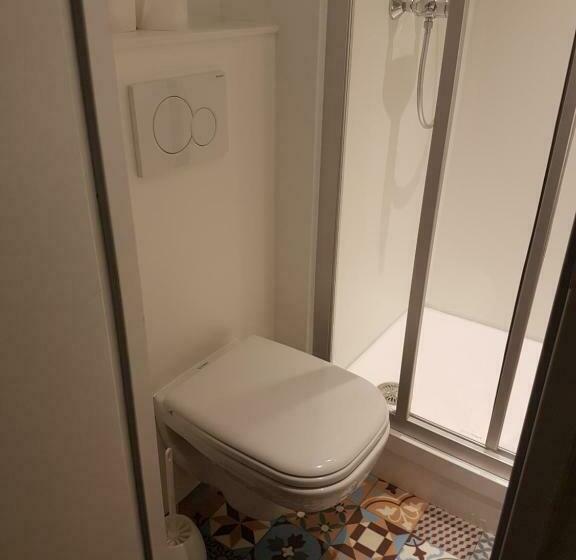 스탠다드 룸, F1 Lyon Saint Priest