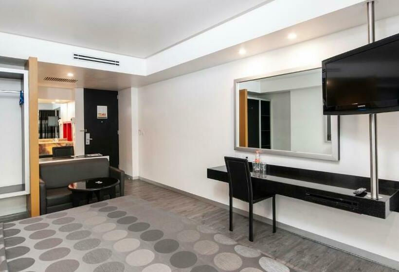 스탠다드 룸 킹사이즈 침대, Harare