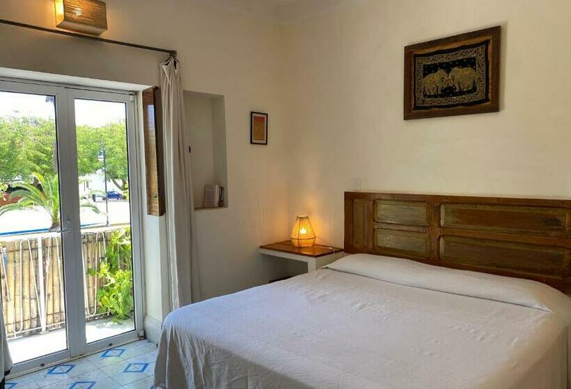 Номер Стандарт Двуспальная Кровать Вид на Парк, La Piazzetta