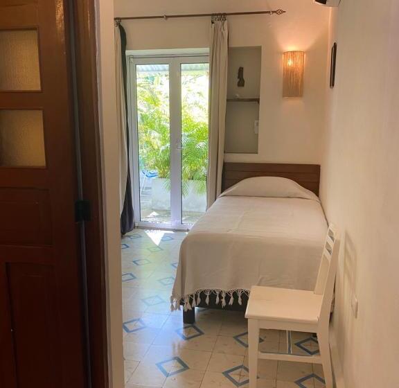 Номер Стандарт, La Piazzetta