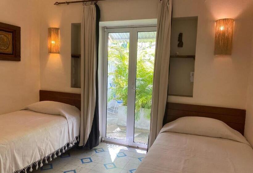 Номер Стандарт, La Piazzetta