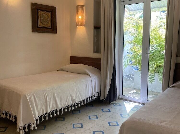 Номер Стандарт, La Piazzetta