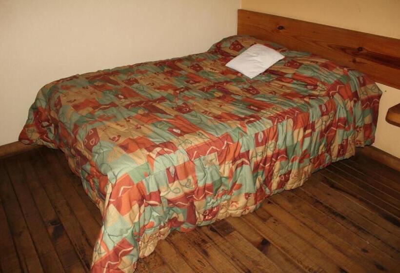 غرفة إقتصادية, La Vieja Casona