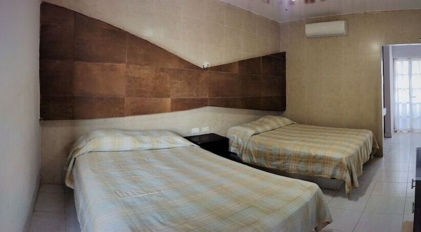 חדר סטנדרט שתי מיטות זוגיות, Laguna Inn