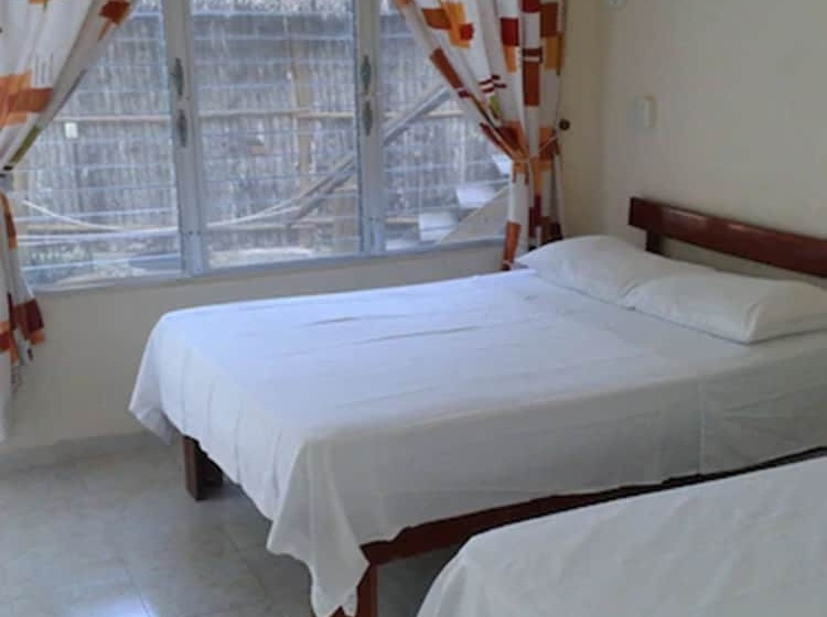 이코노미 룸, Las Cabañas Del Doctor