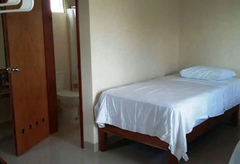 이코노미 룸, Las Cabañas Del Doctor