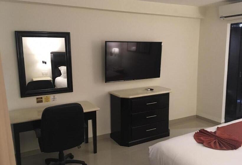 اتاق خانوادگی, Lopez Campeche