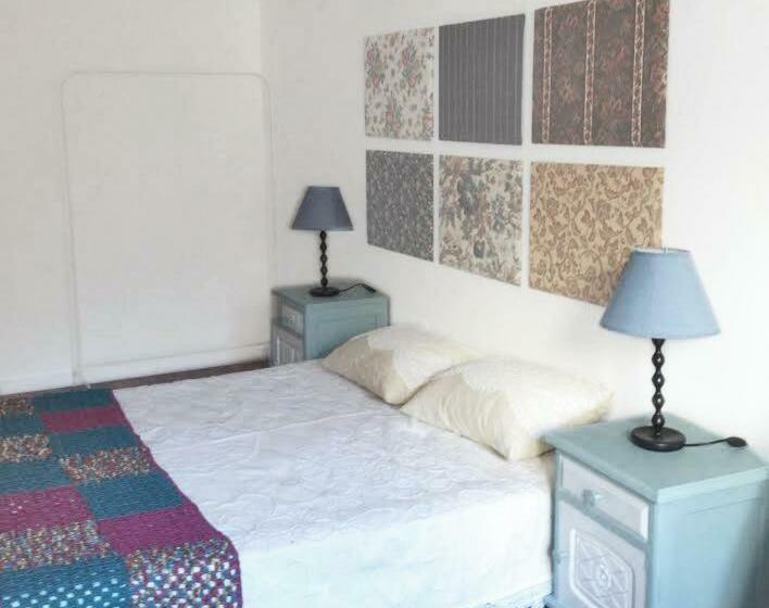 스탠다드 트리플 룸, O Sardinhas