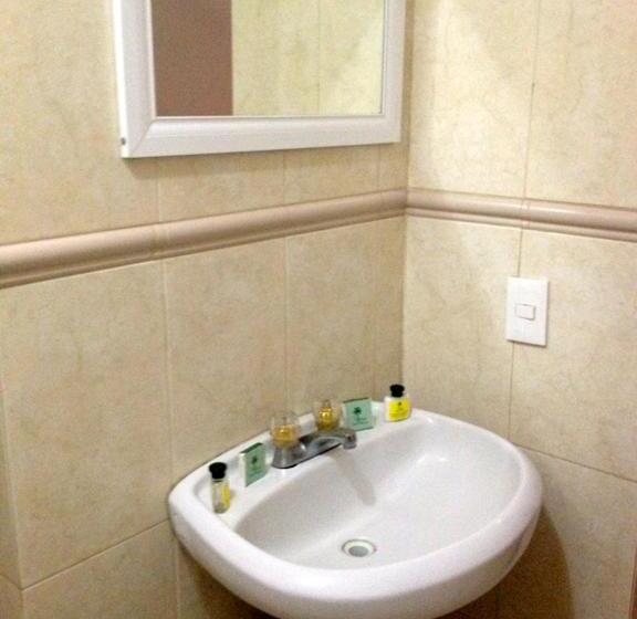 스탠다드 트리플 룸, Paraiso