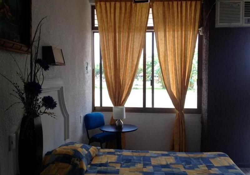 Quarto Triplo Standart, Paraiso
