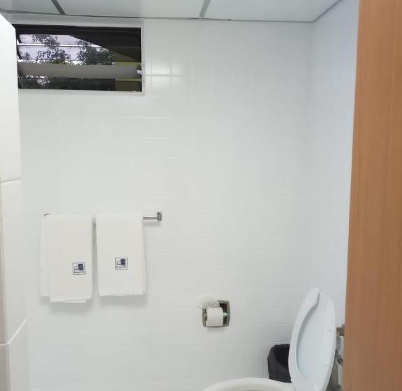 Quarto Estandar, Parque Via