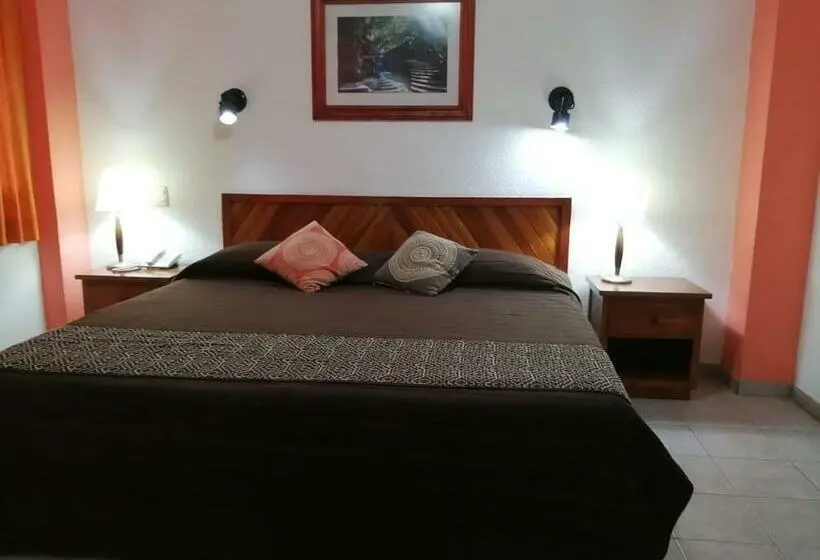 プールビュージュニアスイート, Quinta Mar