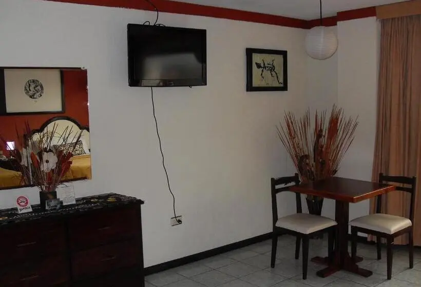 Standard-huone 2 Parivuodetta, Restaurant 1904