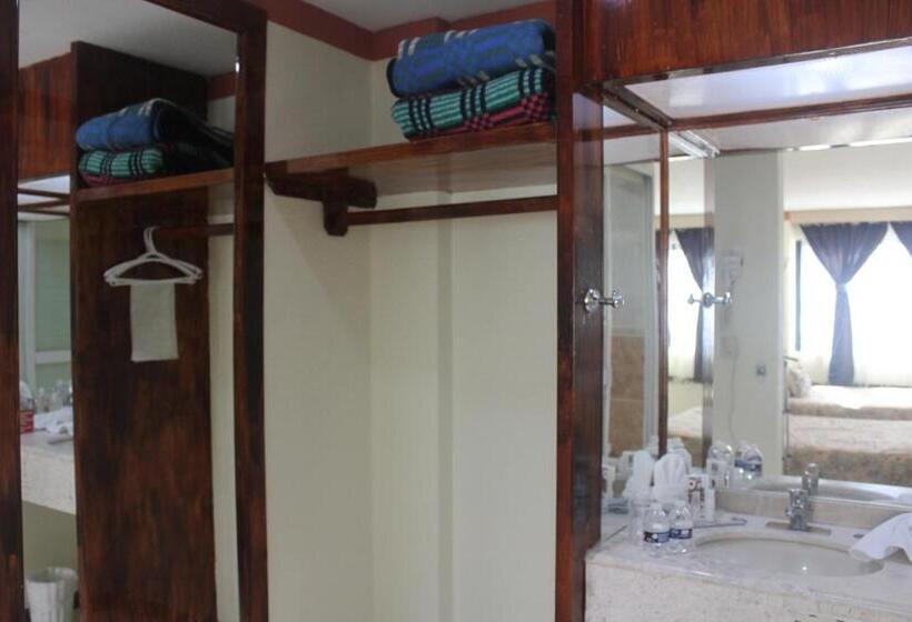 חדר סטנדרט שתי מיטות זוגיות, Restaurant 1904