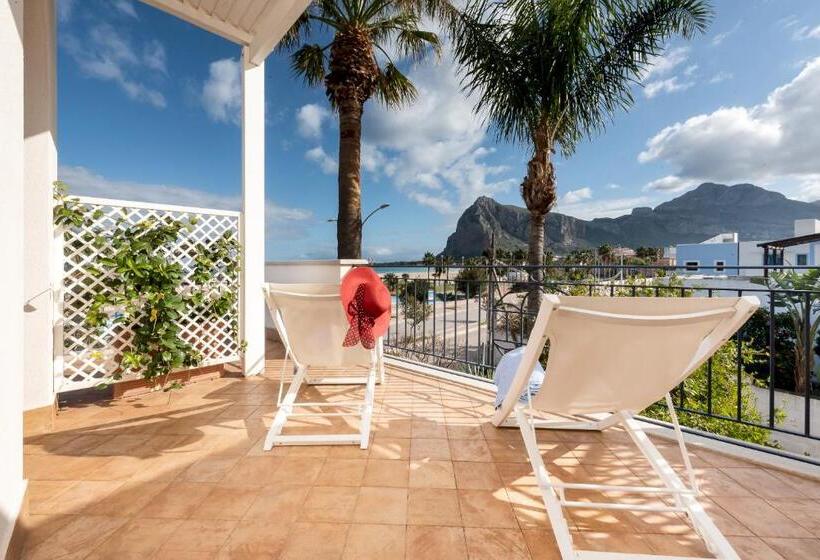 جناح, Ristorante Mediterraneo Faro