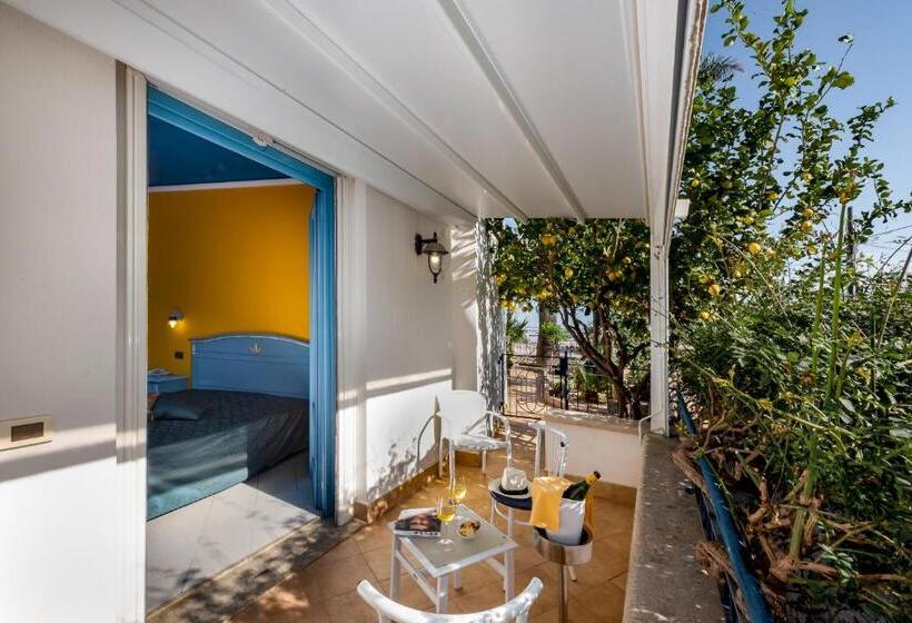 غرفة قياسية ثلاثية, Ristorante Mediterraneo Faro