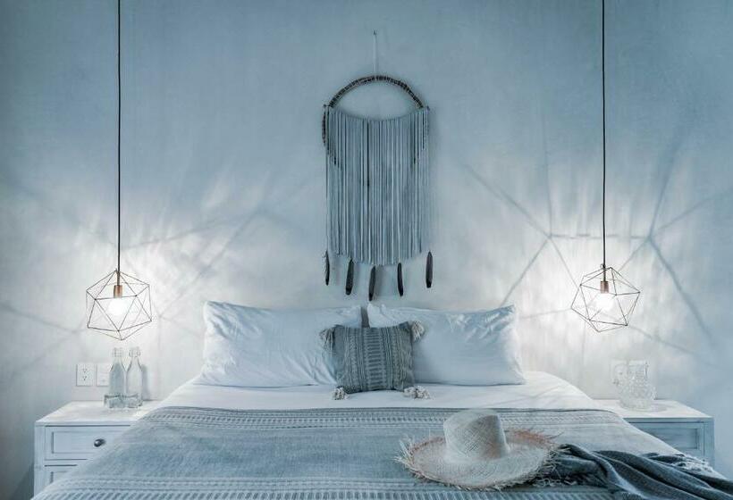 Deluxe Szoba Erkéllyel, Lula Seaside Boutique