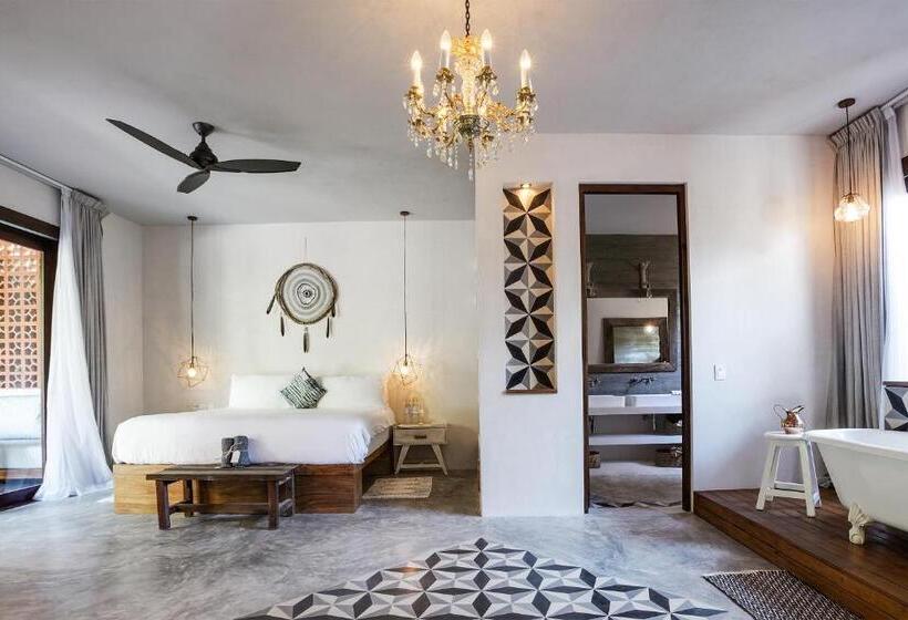 Deluxe Szoba Terasszal, Lula Seaside Boutique