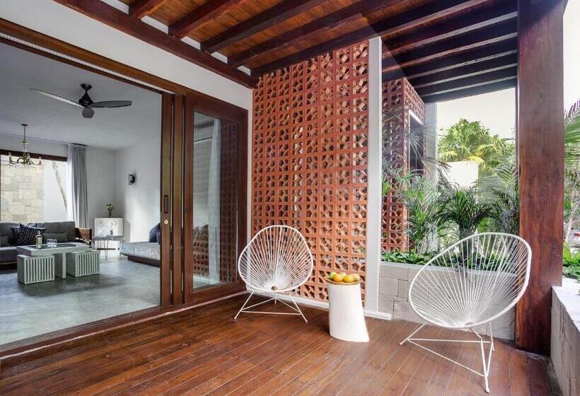 Deluxe Suite, Lula Seaside Boutique