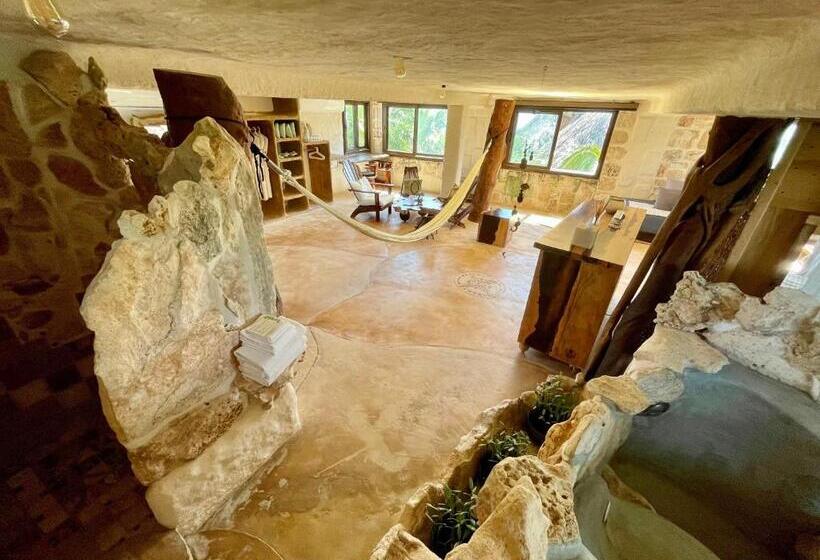 Quarto Ático, Sueños Tulum