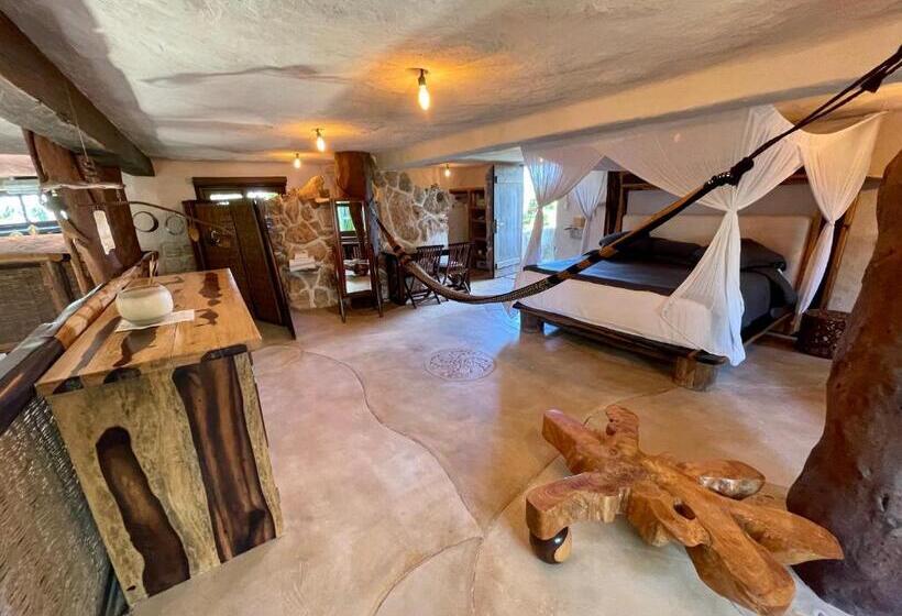 Quarto Club, Sueños Tulum